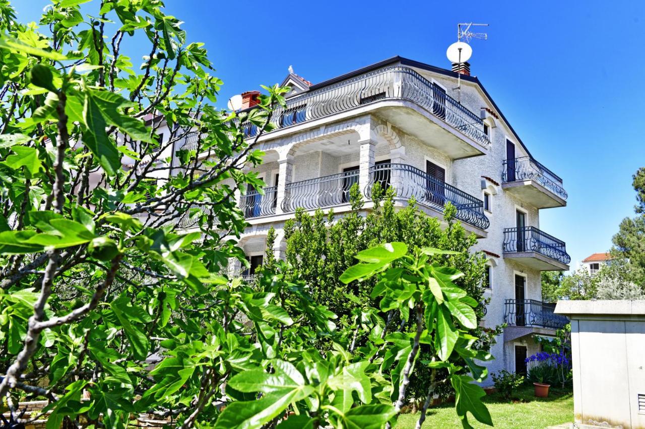 Apartment Mip